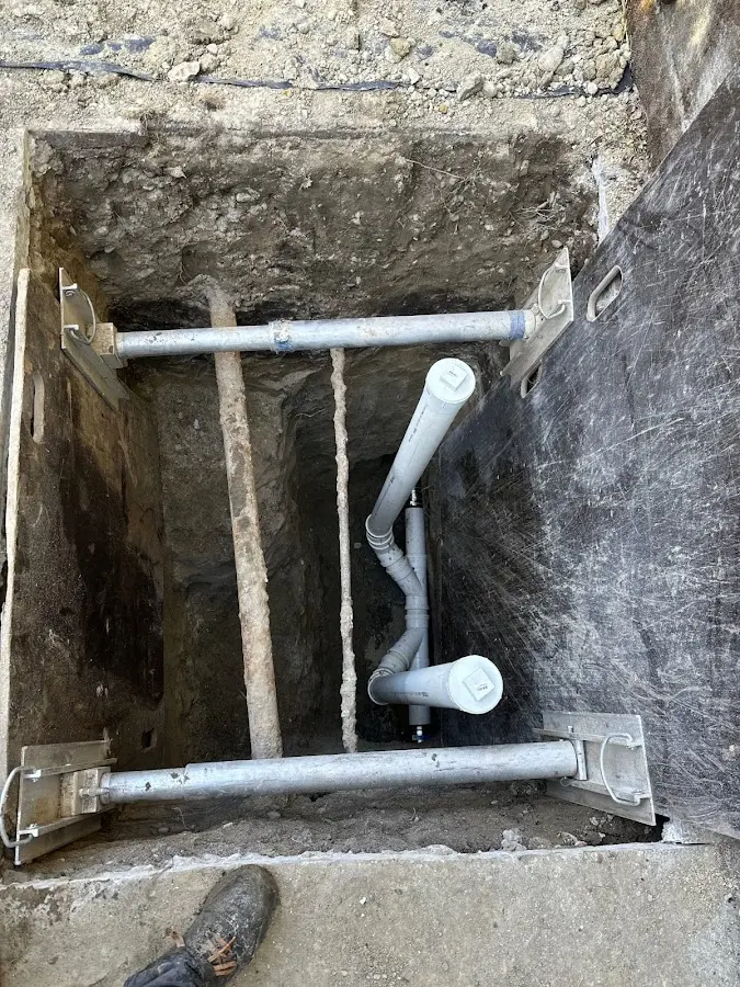 Experienced plumber completing Gas Line Repair work in Landover